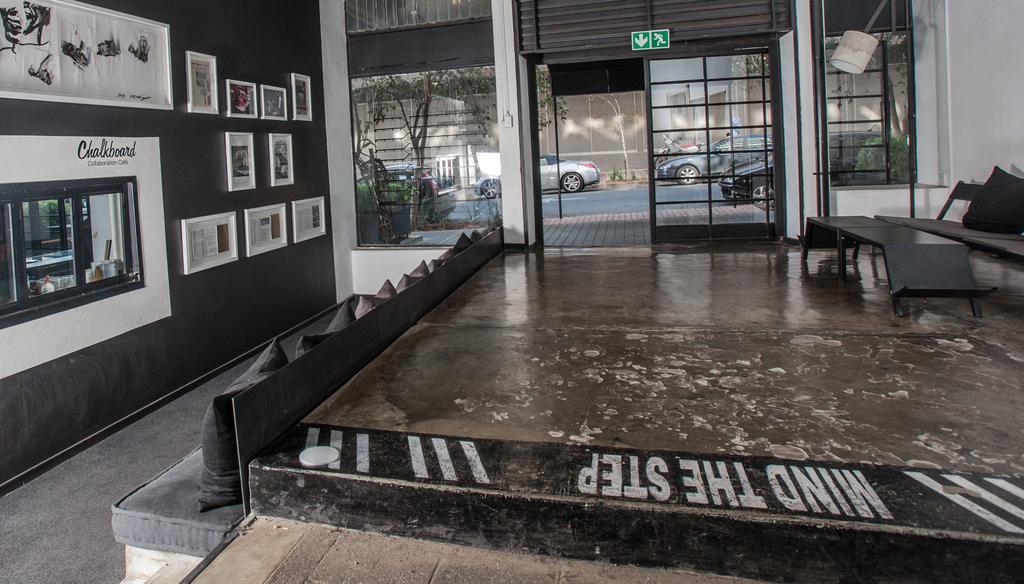 12 Decades Art Hotel Johannesbourg Extérieur photo